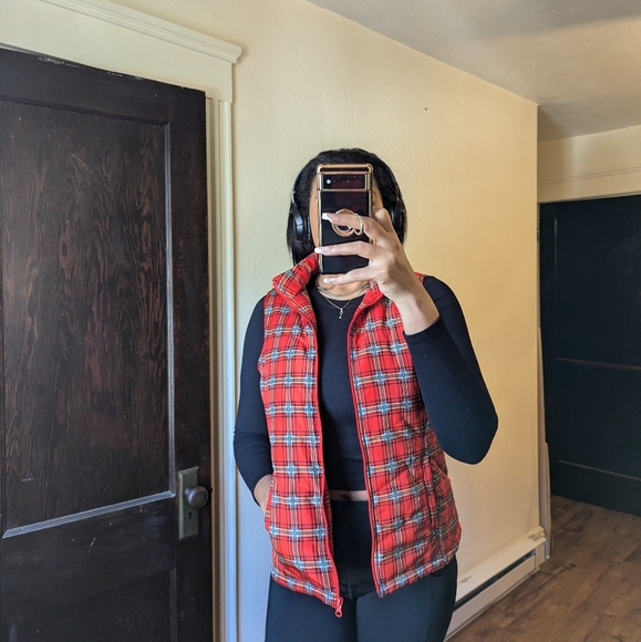 Plaid Winter Vest - Picture 7 of 8